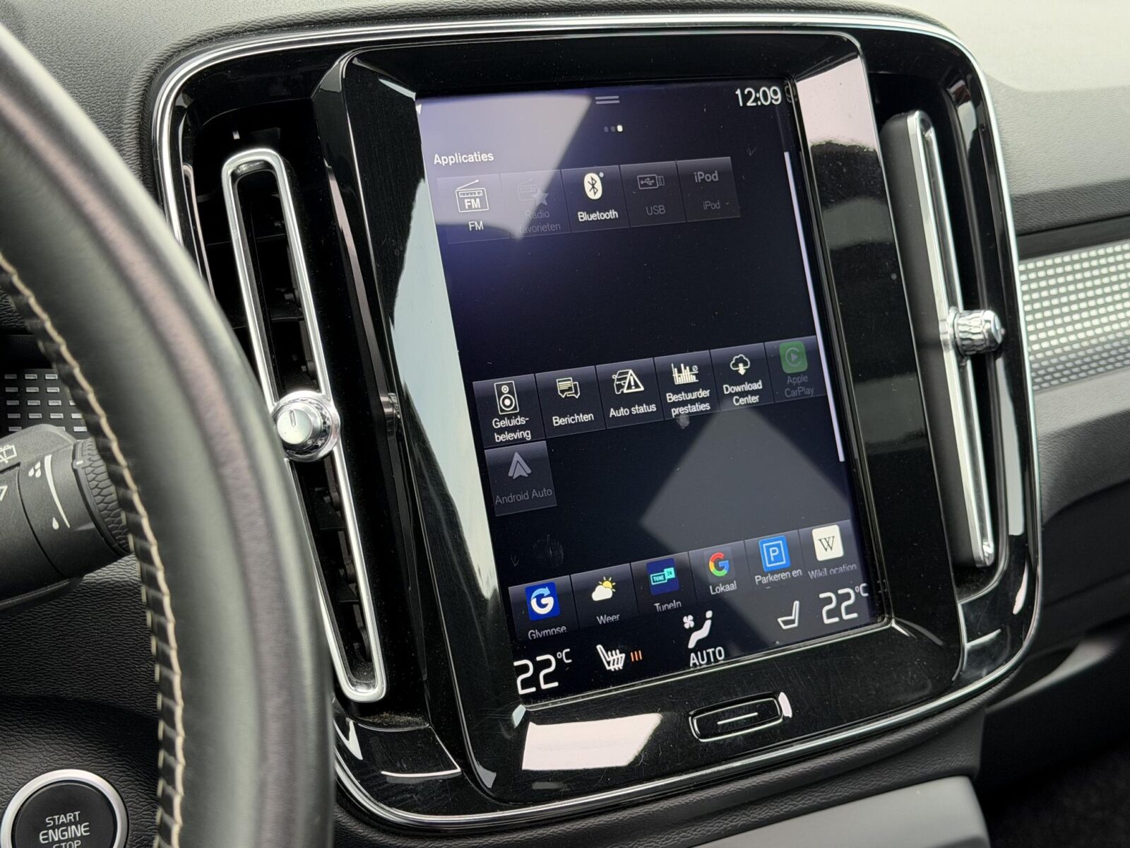 Volvo XC40 - Foto 11