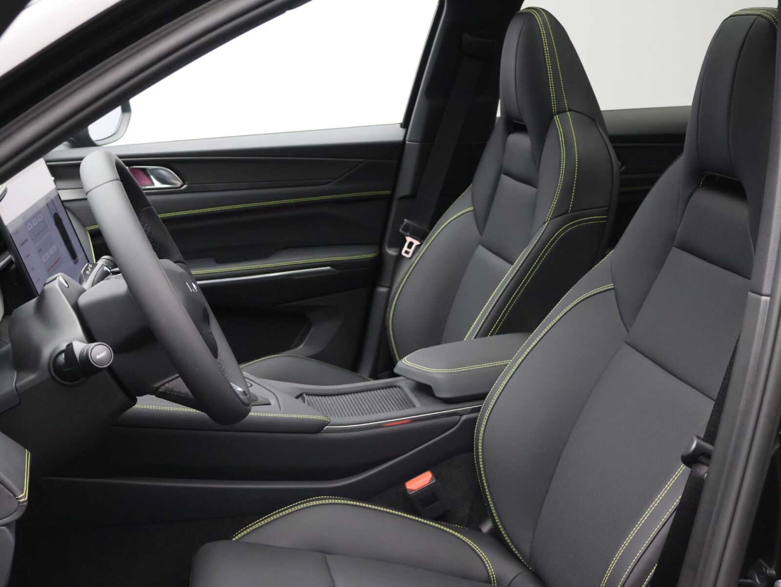 Lynk & Co 01 - Foto 11