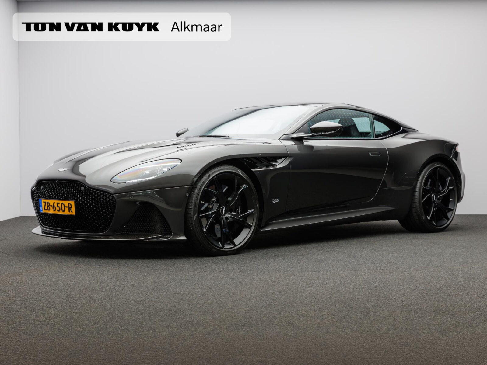 Aston Martin DBS - Foto 1