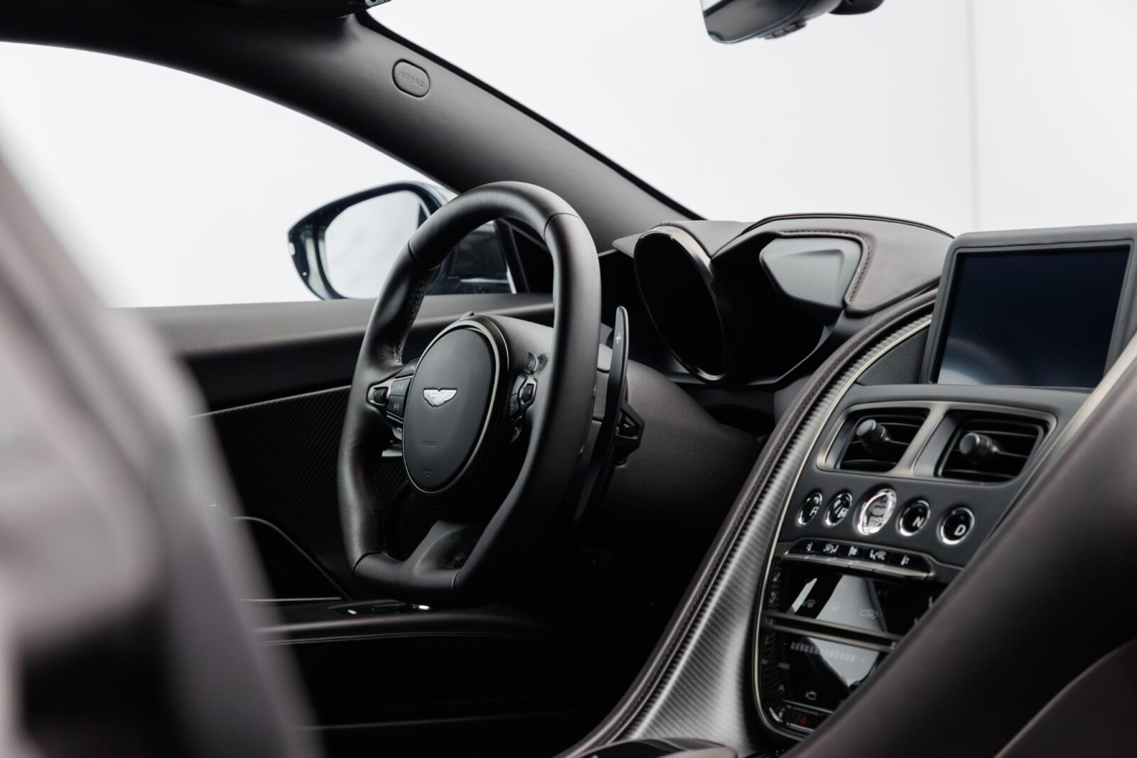 Aston Martin DBS - Foto 25
