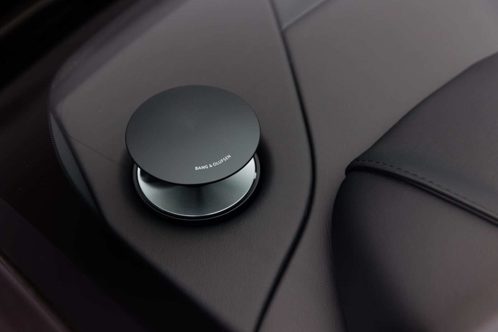 Aston Martin DBS - Foto 7