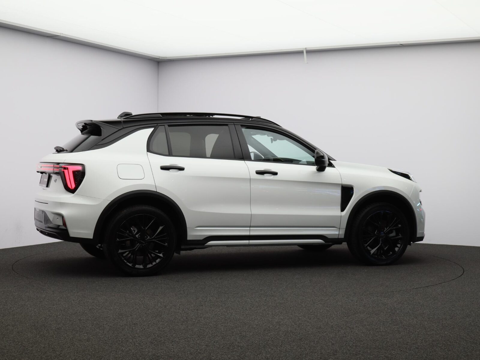 Lynk & Co 01 - Foto 43