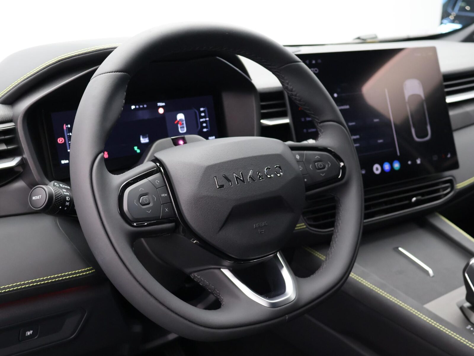 Lynk & Co 01 - Foto 13