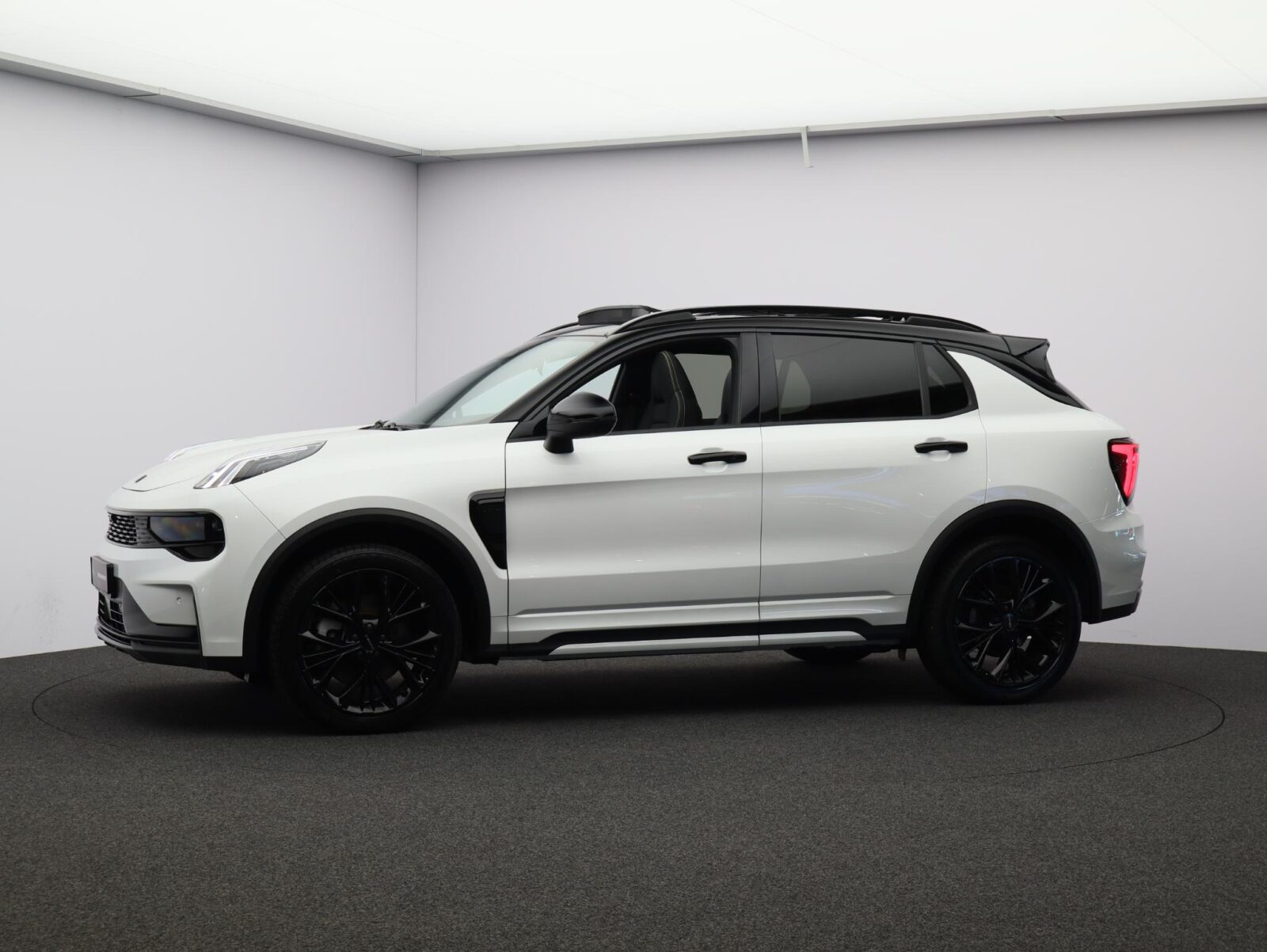 Lynk & Co 01 - Foto 27