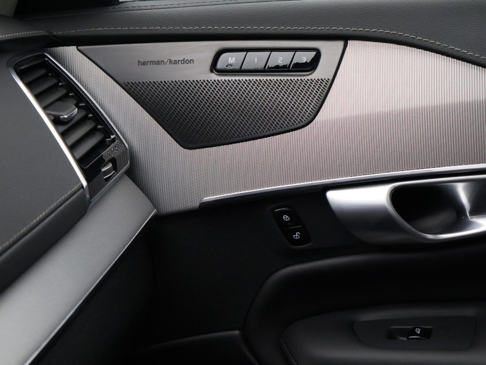 Volvo XC90 - Foto 14