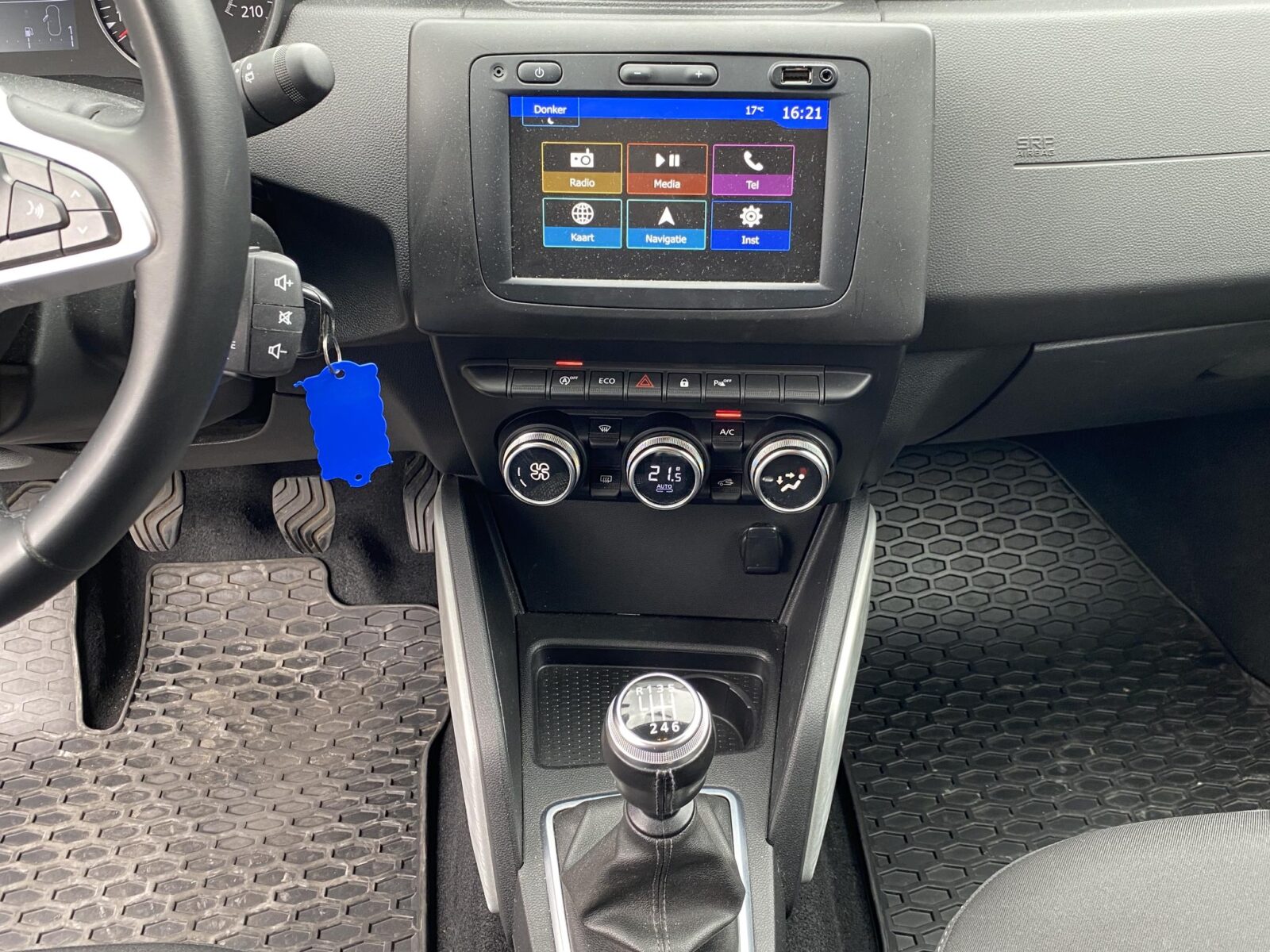 Dacia Duster - Foto 22