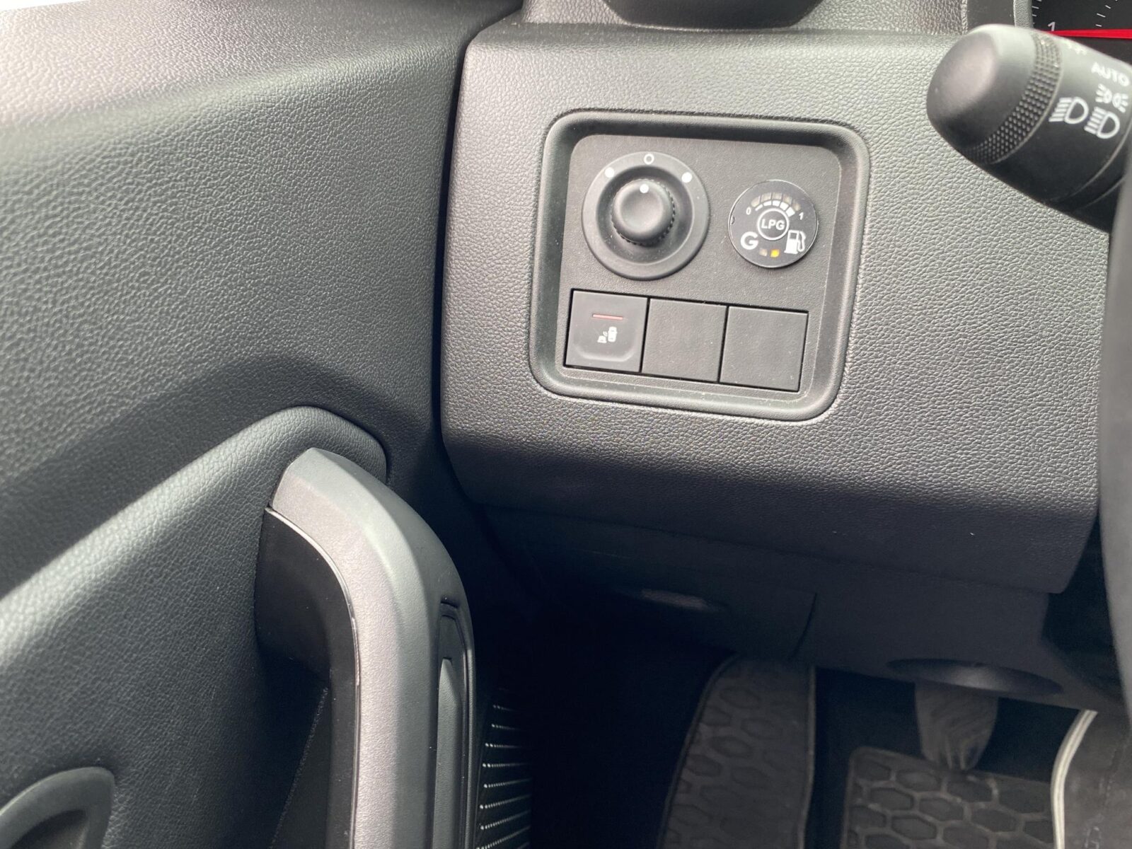 Dacia Duster - Foto 29