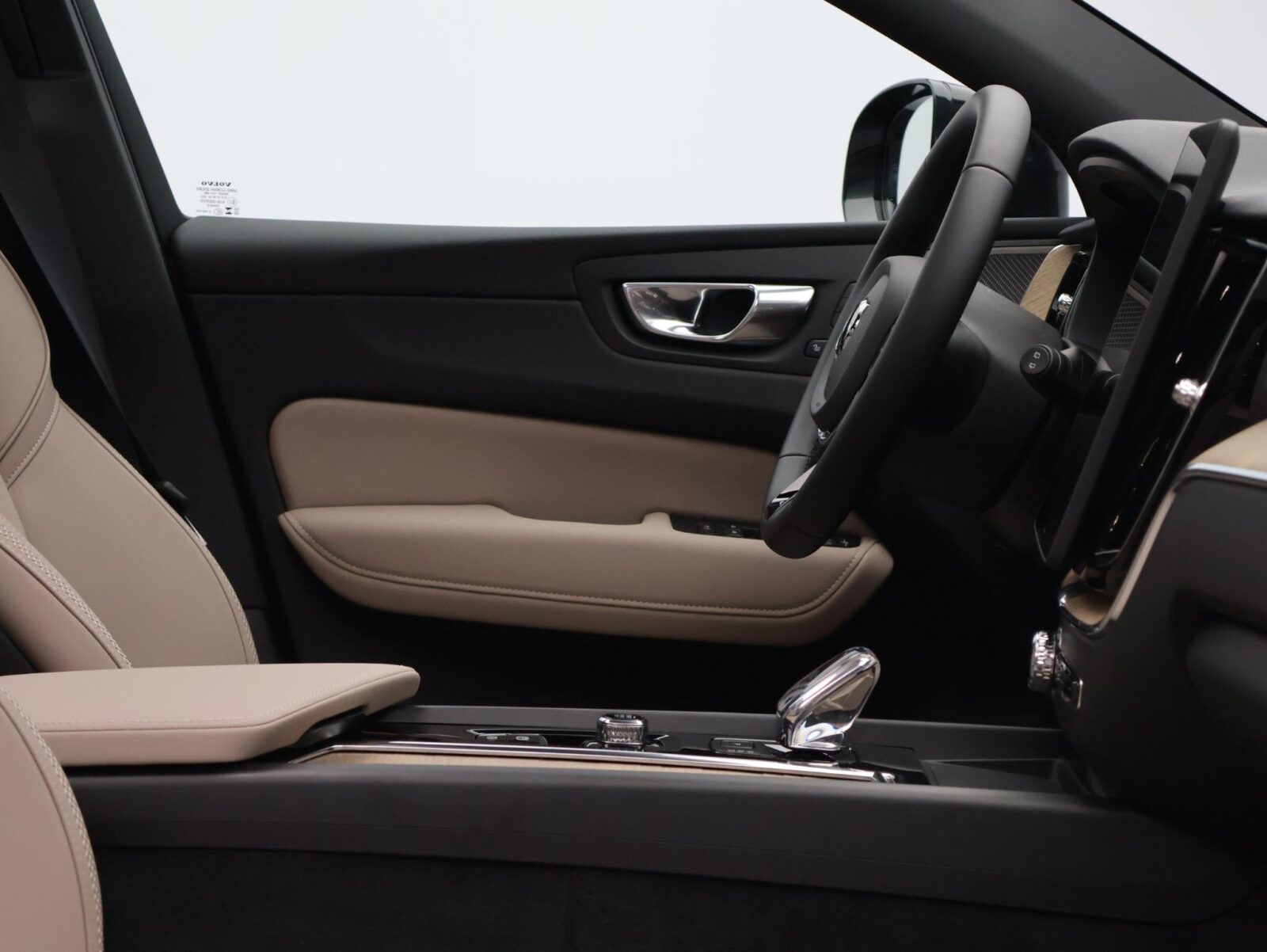 Volvo XC60 - Foto 13