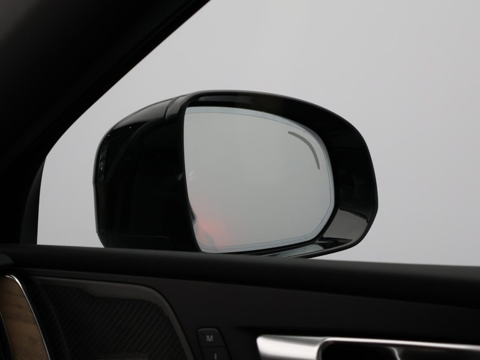 Volvo XC60 - Foto 20