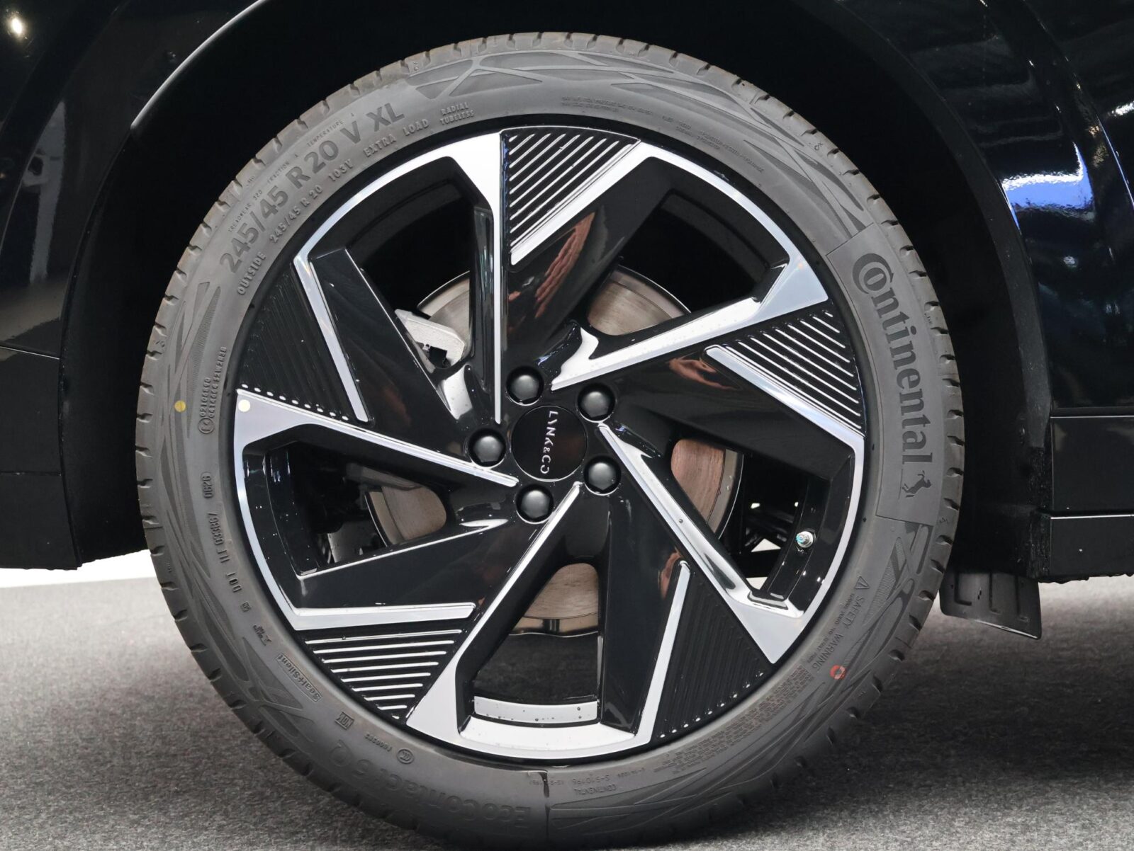 Lynk & Co 02 - Foto 17