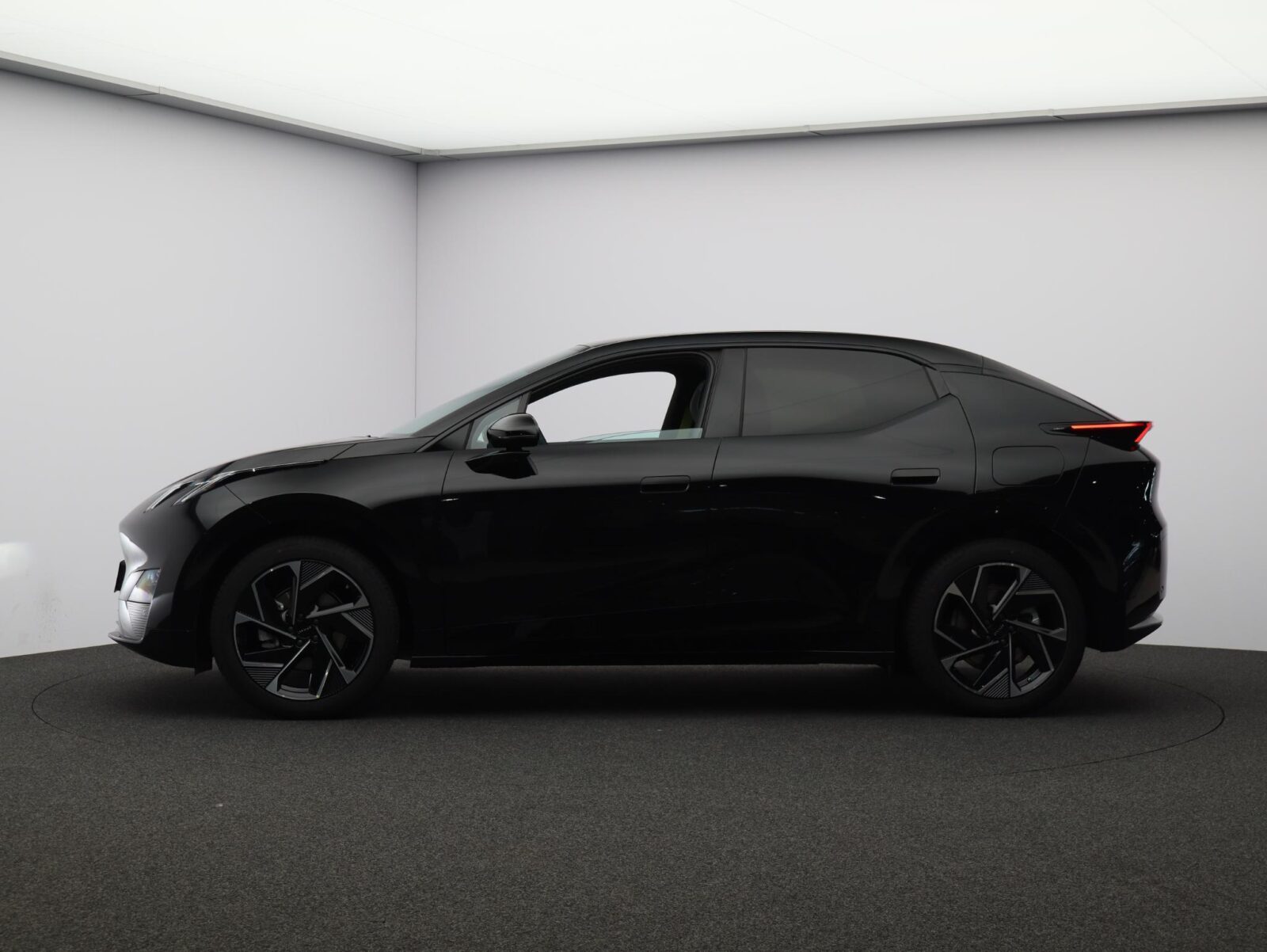 Lynk & Co 02 - Foto 45