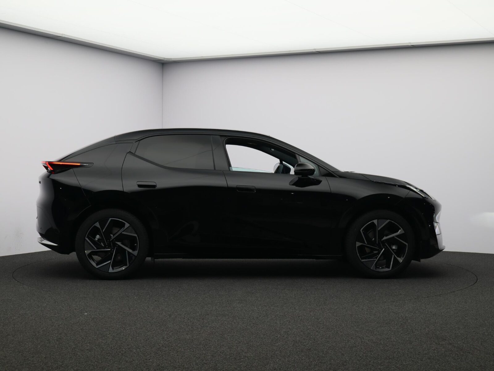 Lynk & Co 02 - Foto 53