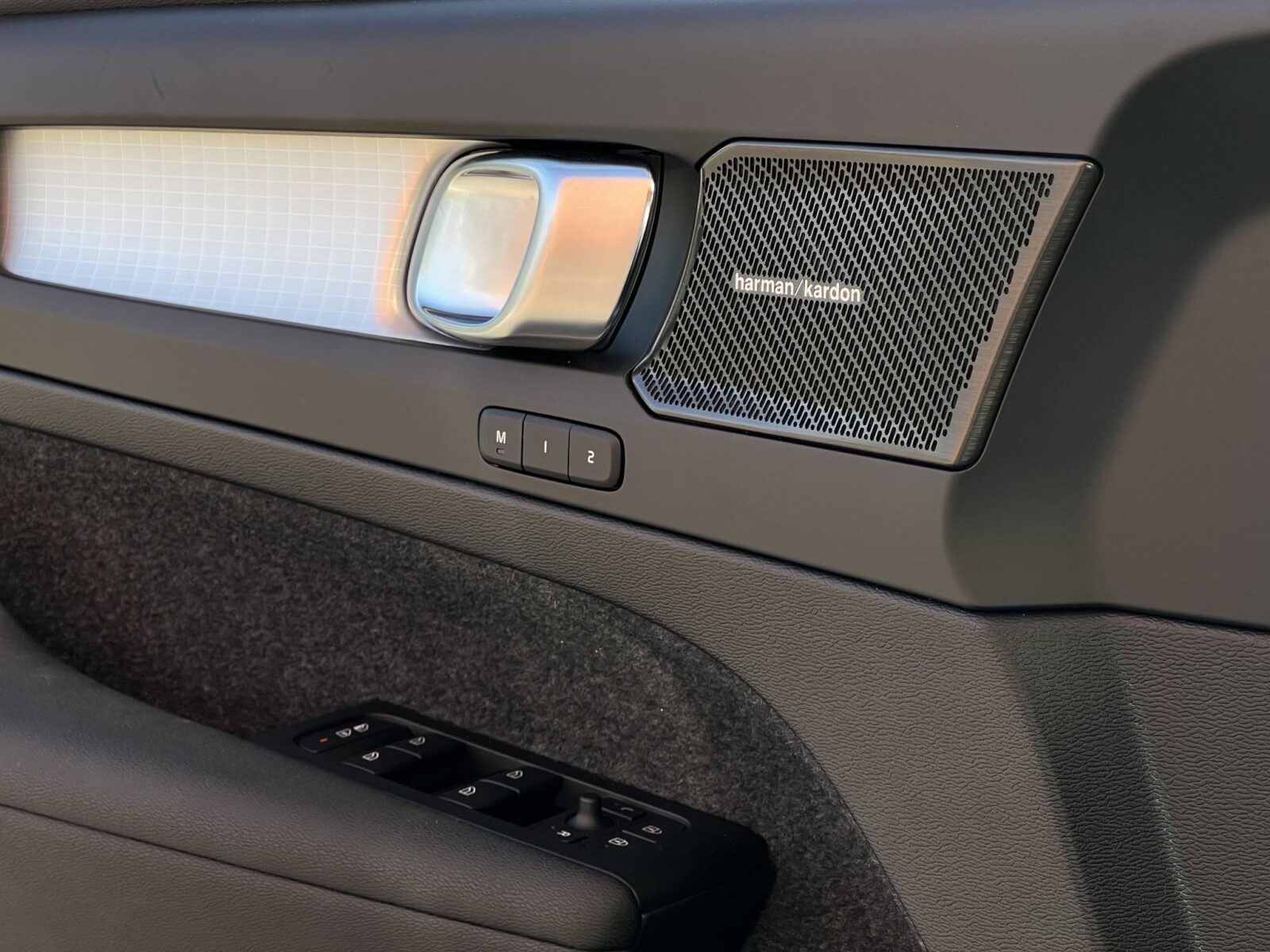 Volvo XC40 - Foto 15