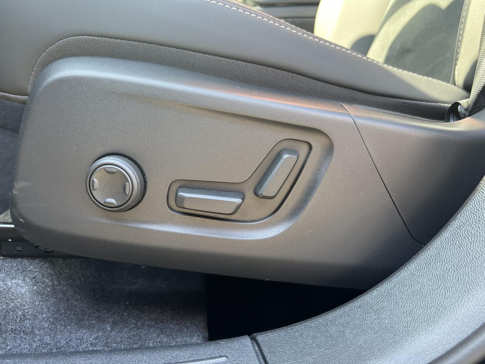 Volvo XC40 - Foto 16