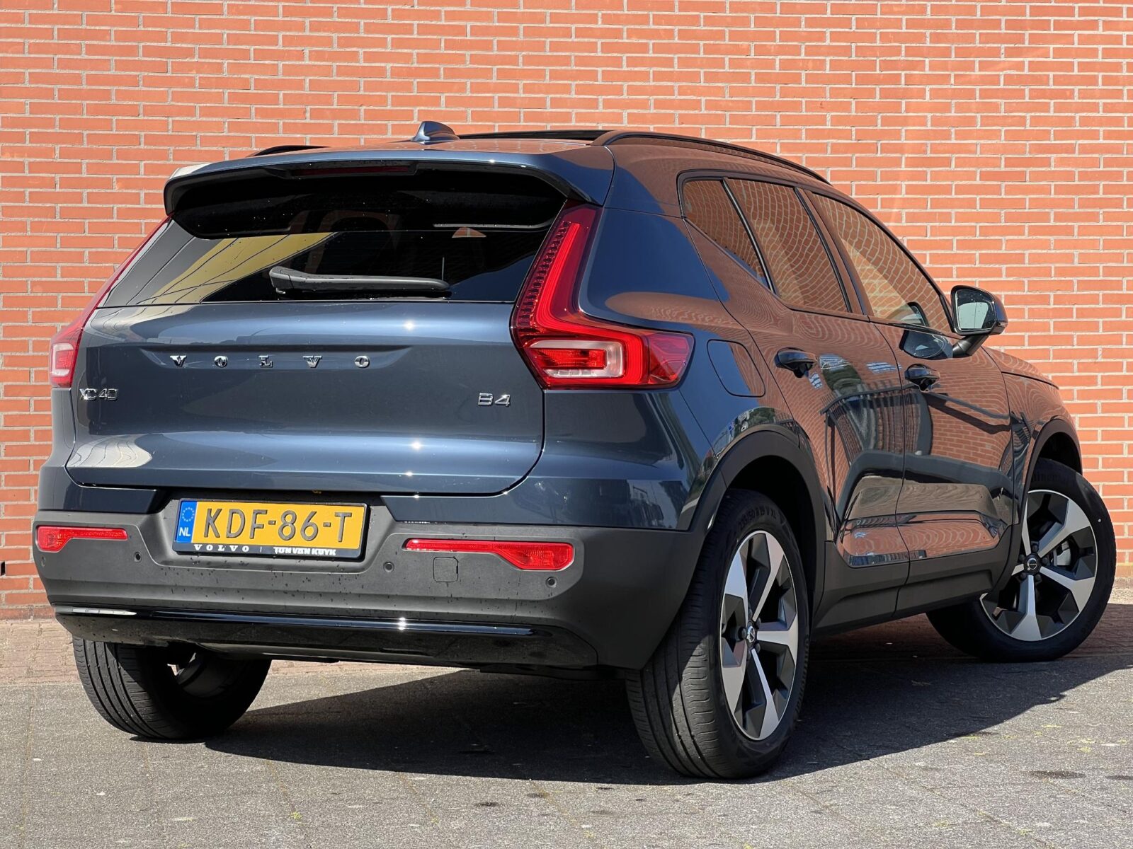 Volvo XC40 - Foto 3