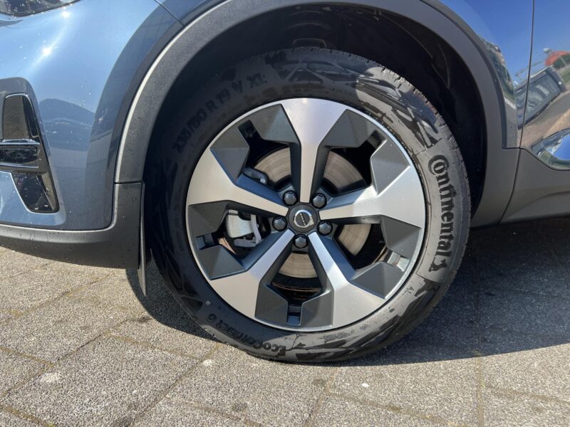 Volvo XC40 - Foto 5
