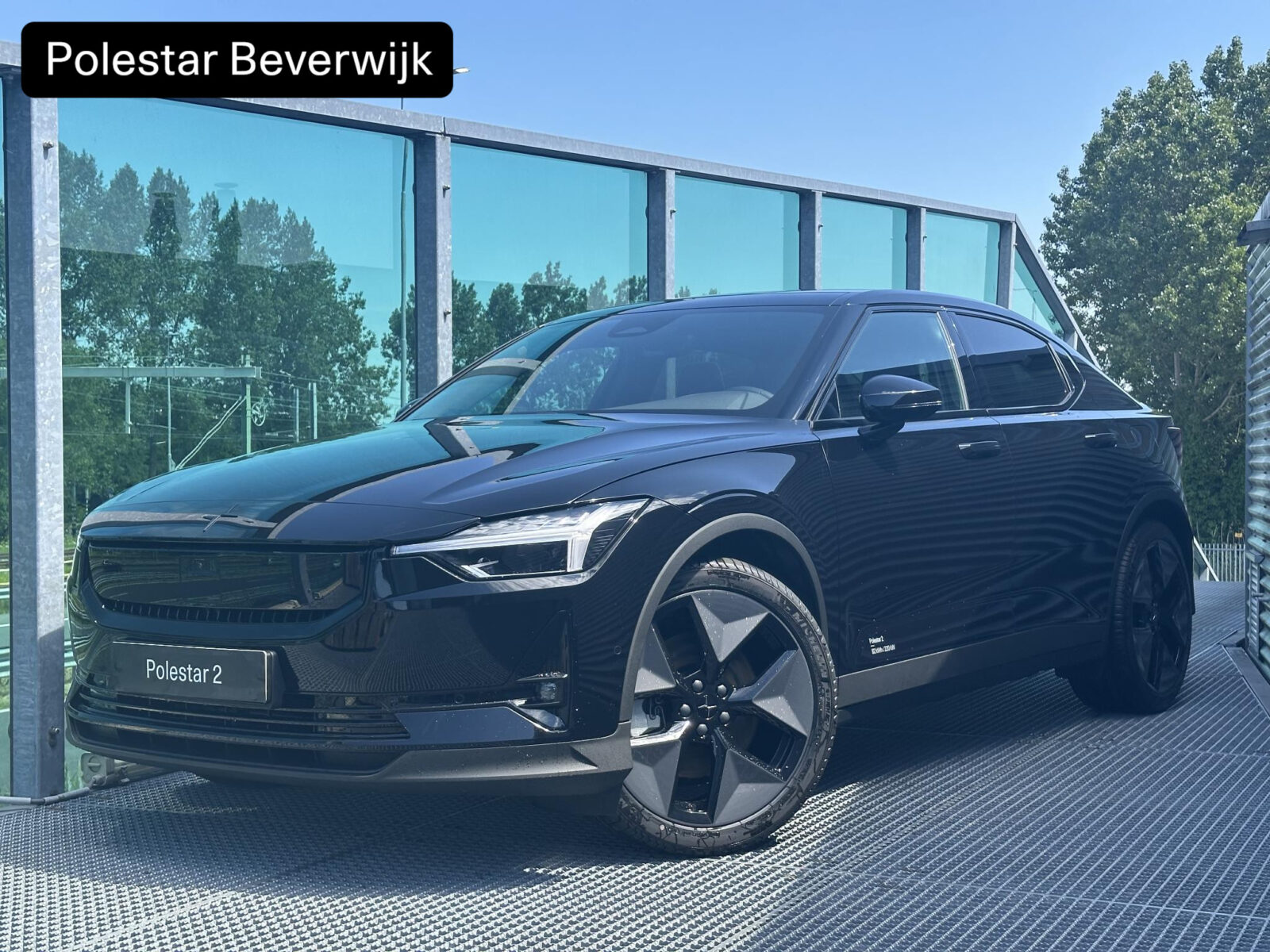 Polestar 2 - Foto 1