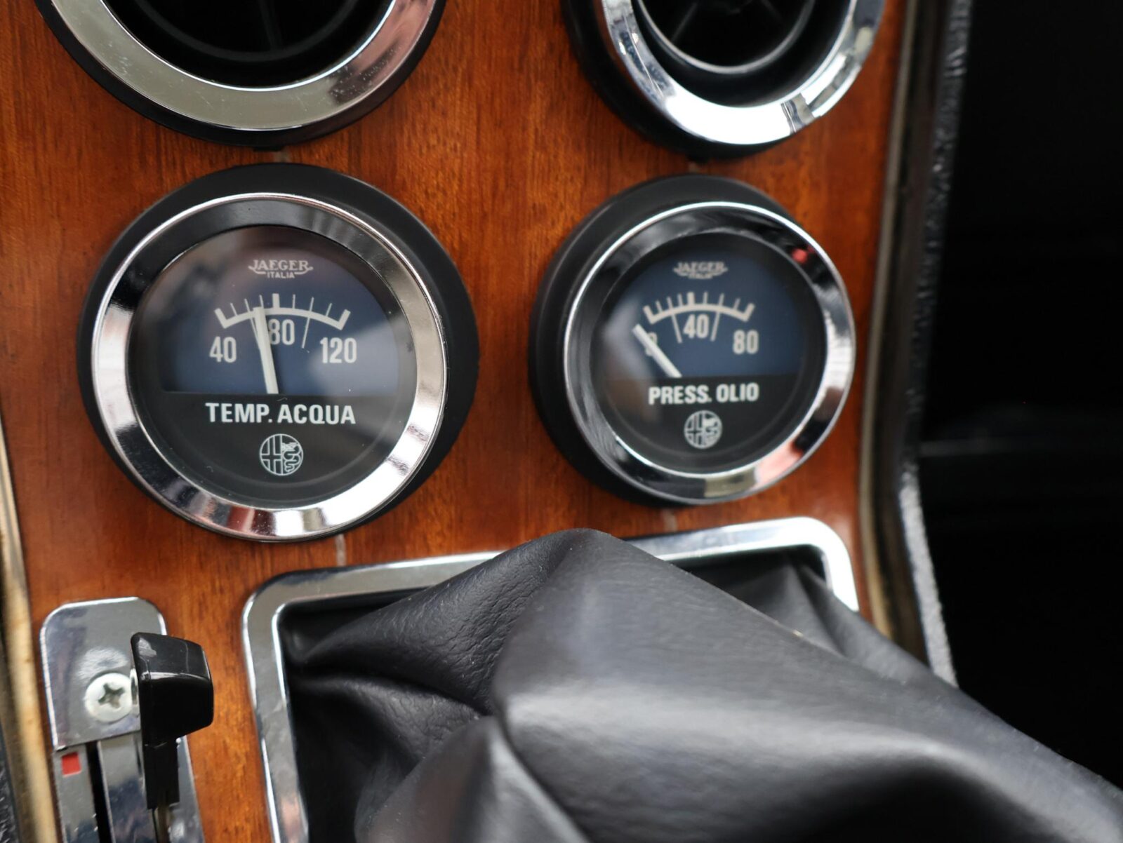 Alfa Romeo Giulia - Foto 16