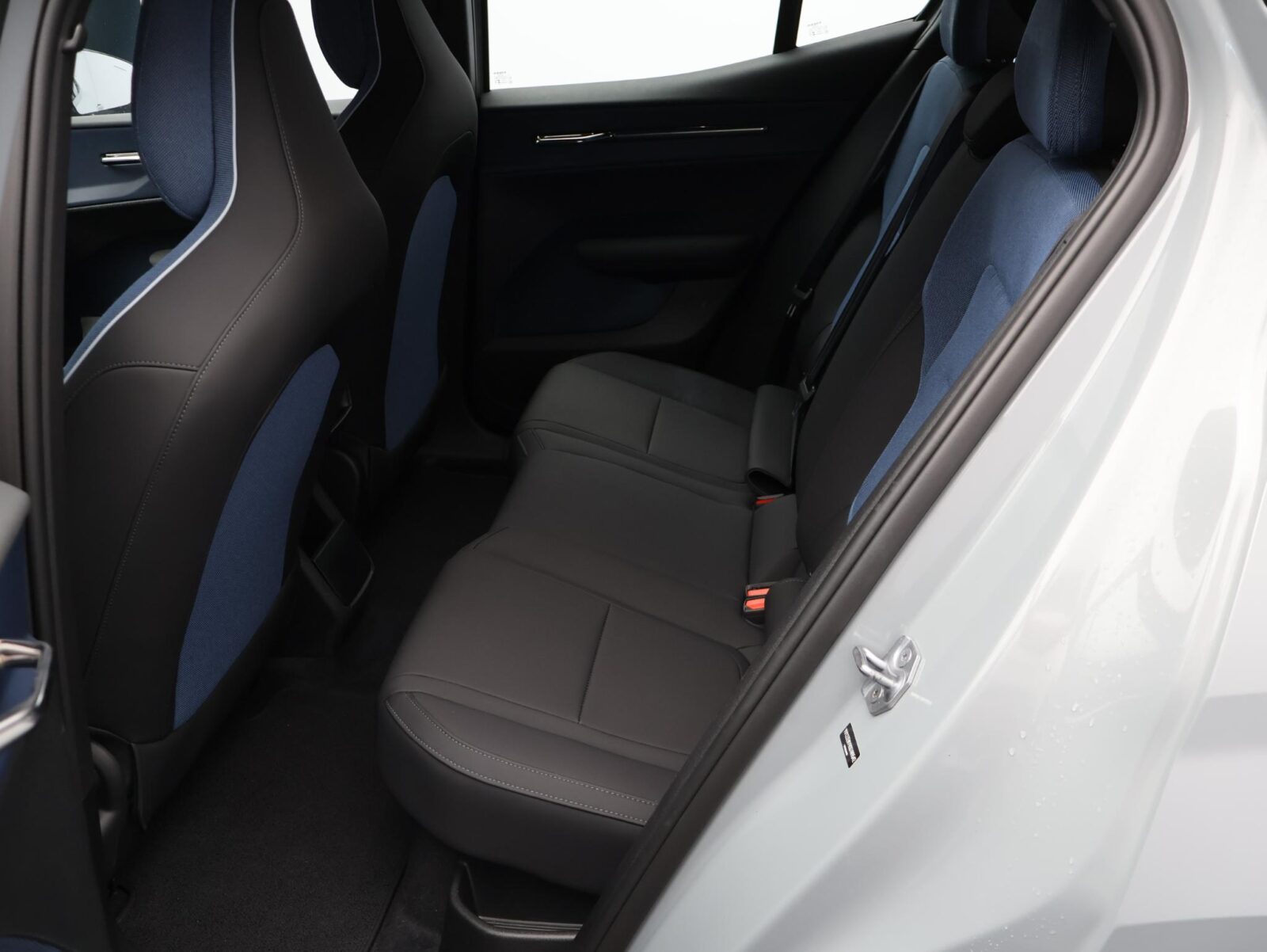 Volvo EX30 - Foto 6