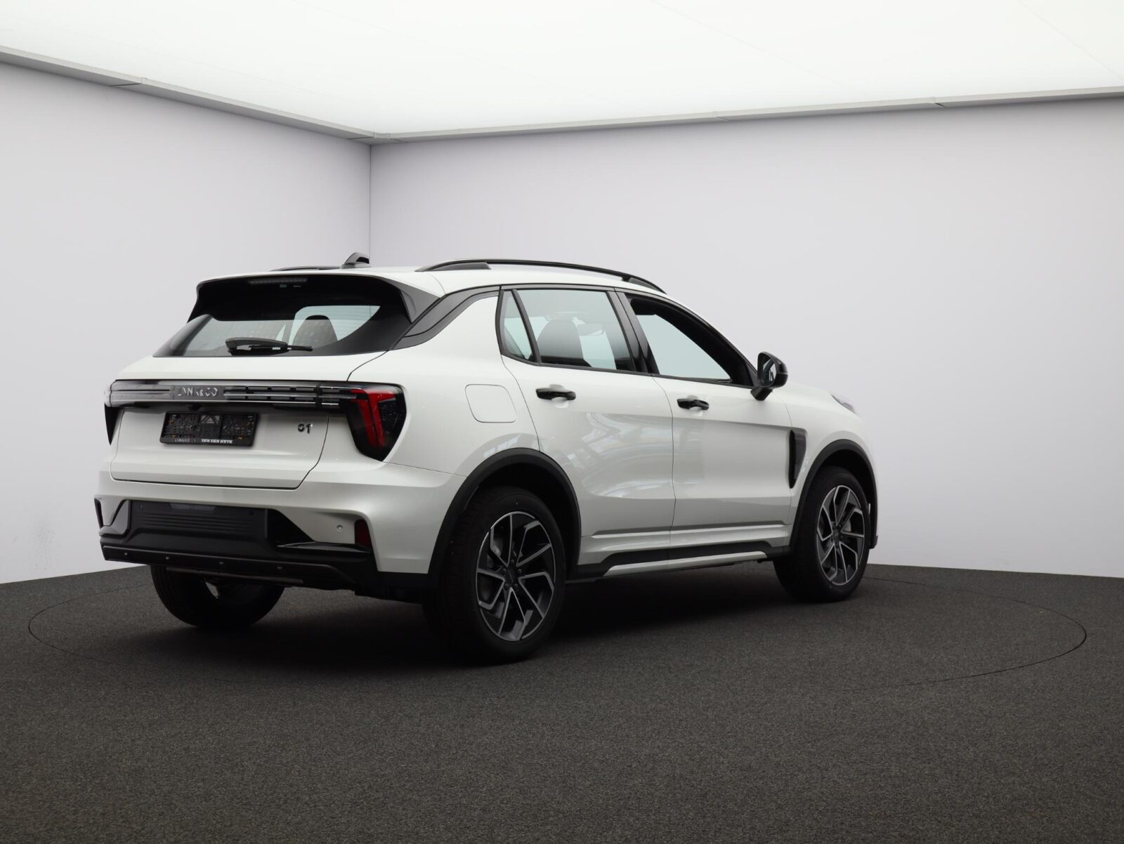 Lynk & Co 01 - Foto 9