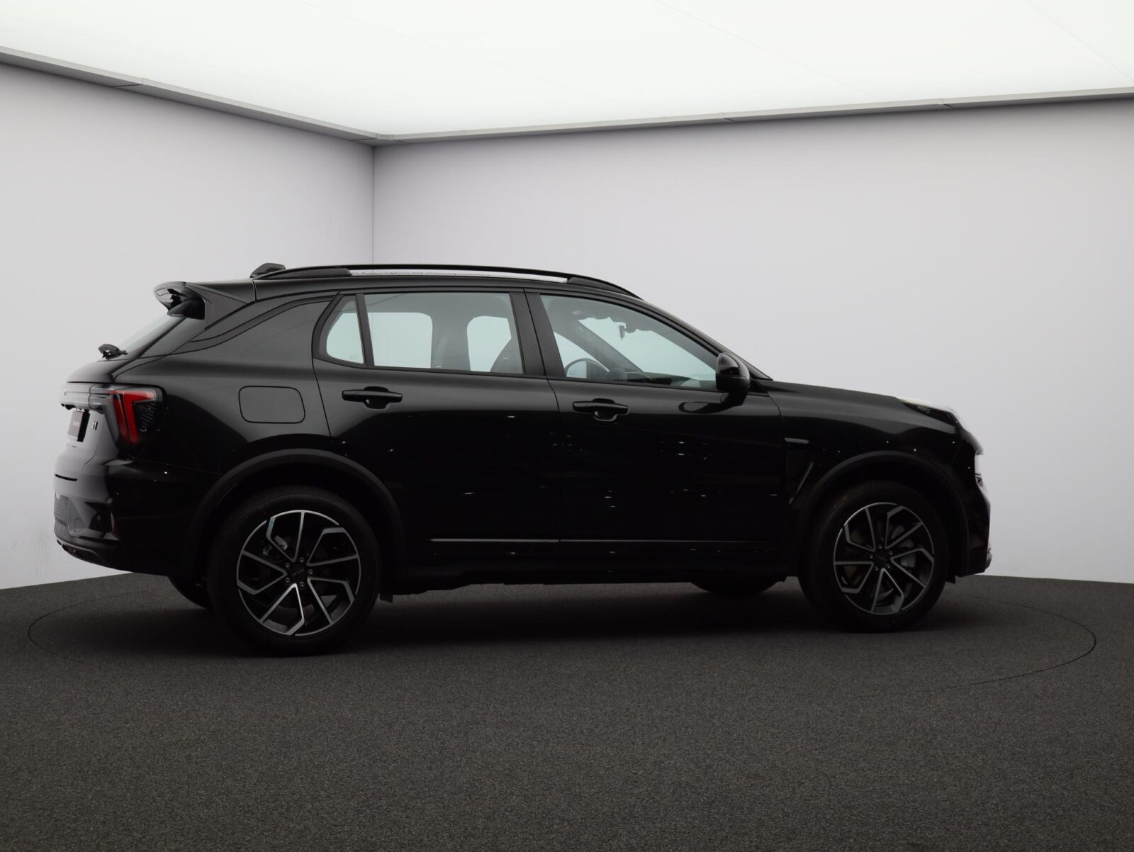 Lynk & Co 01 - Foto 18