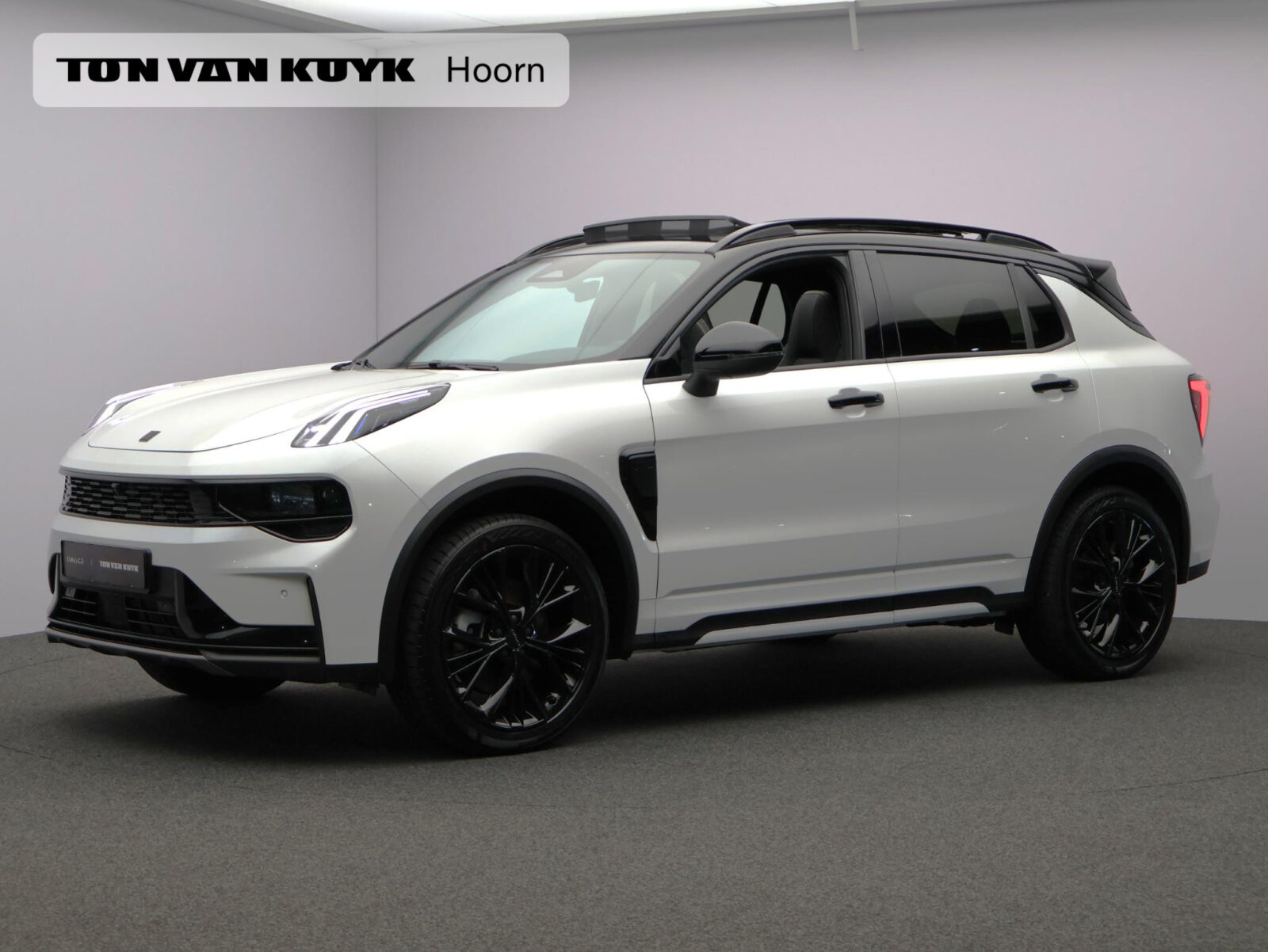Lynk & Co 01 - Foto 1