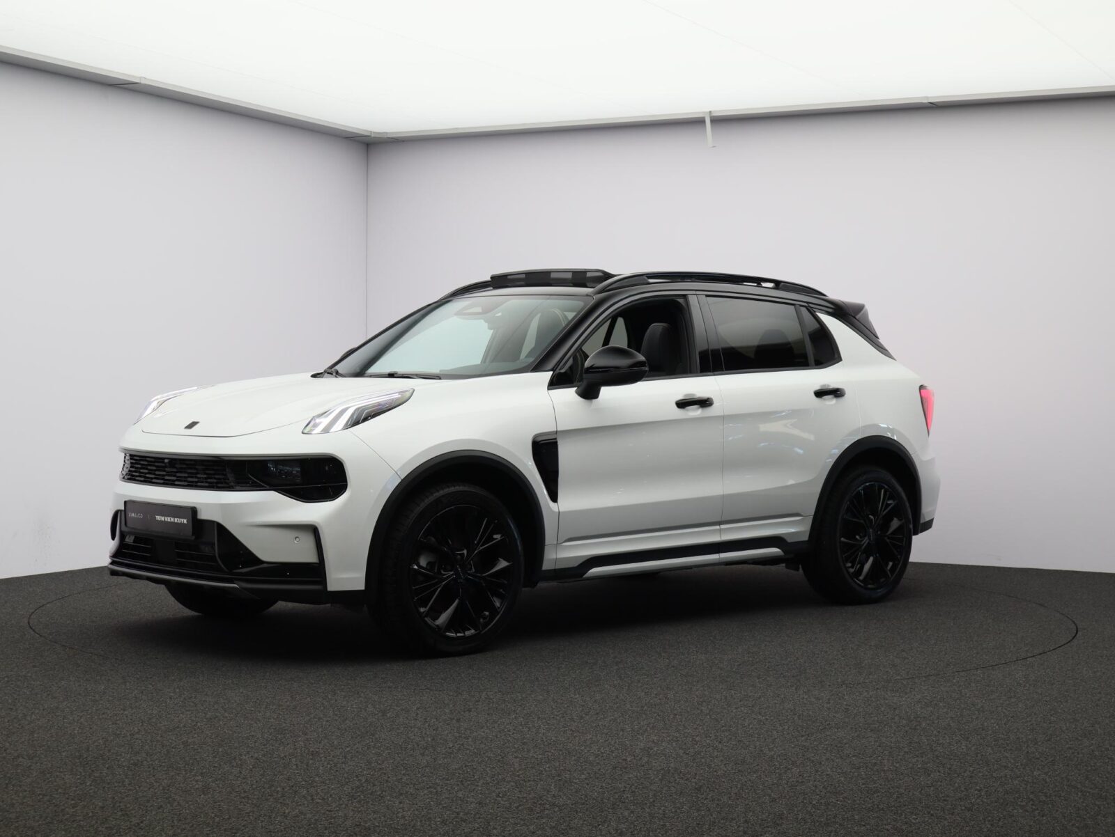 Lynk & Co 01 - Foto 36