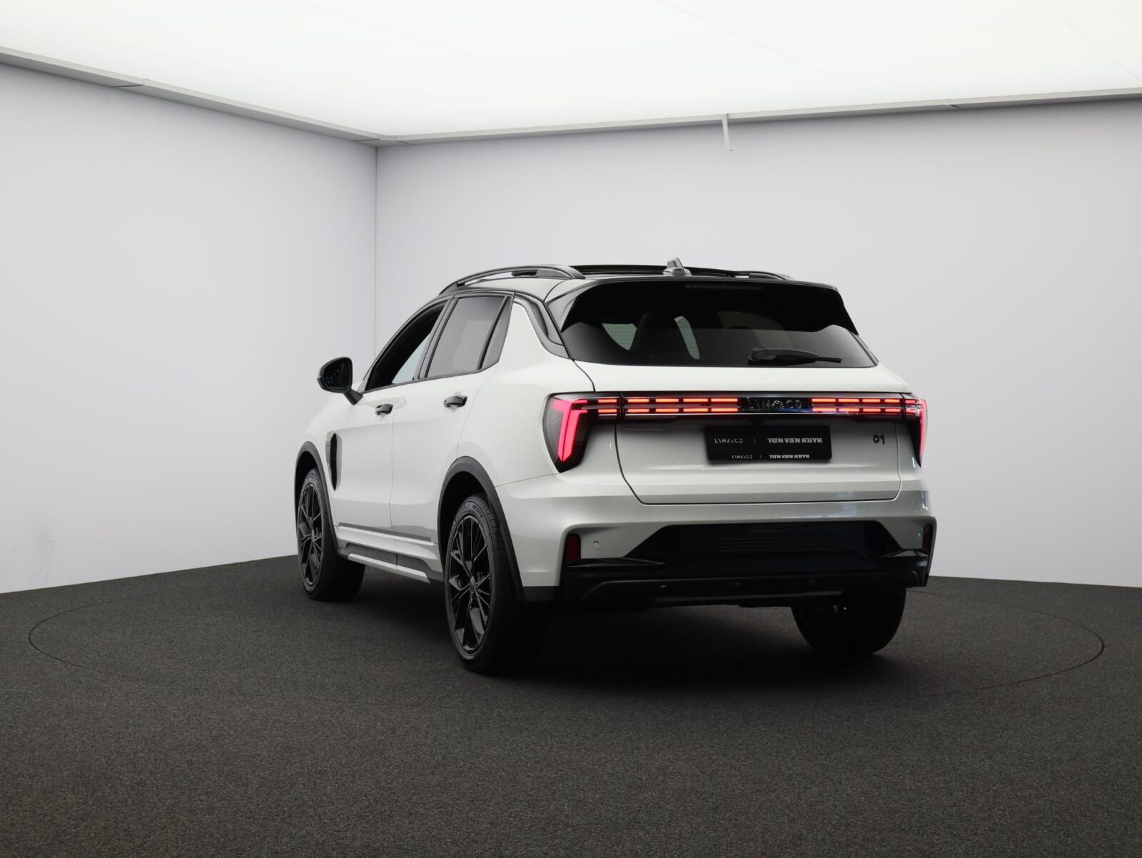 Lynk & Co 01 - Foto 40