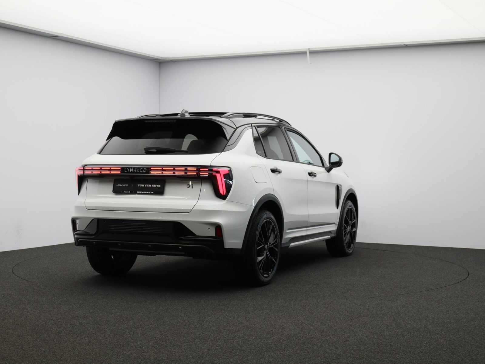 Lynk & Co 01 - Foto 42