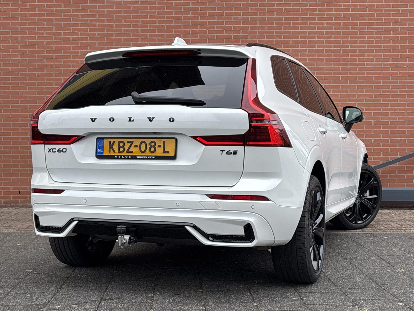 Volvo XC60 - Foto 10