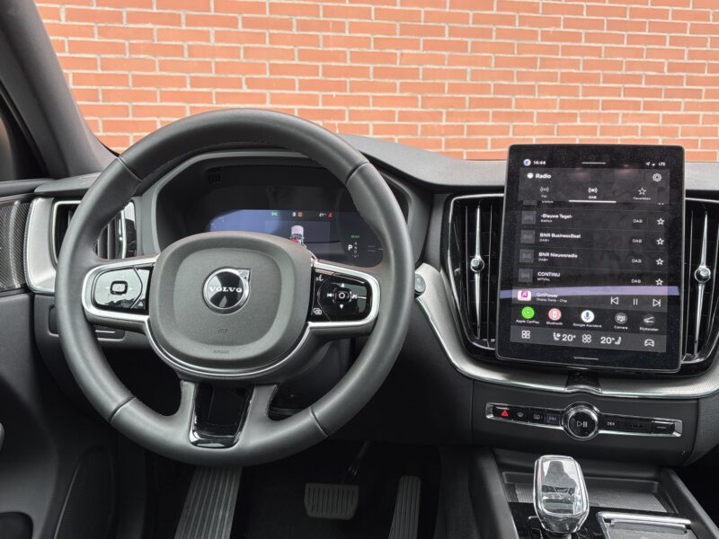 Volvo XC60 - Foto 2