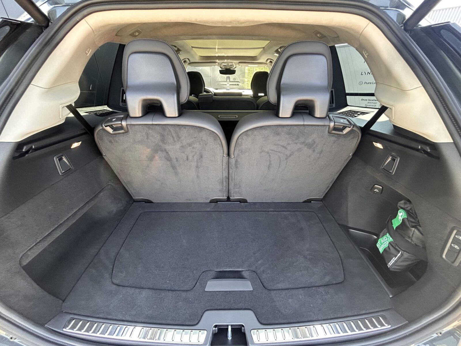 Volvo XC90 - Foto 16