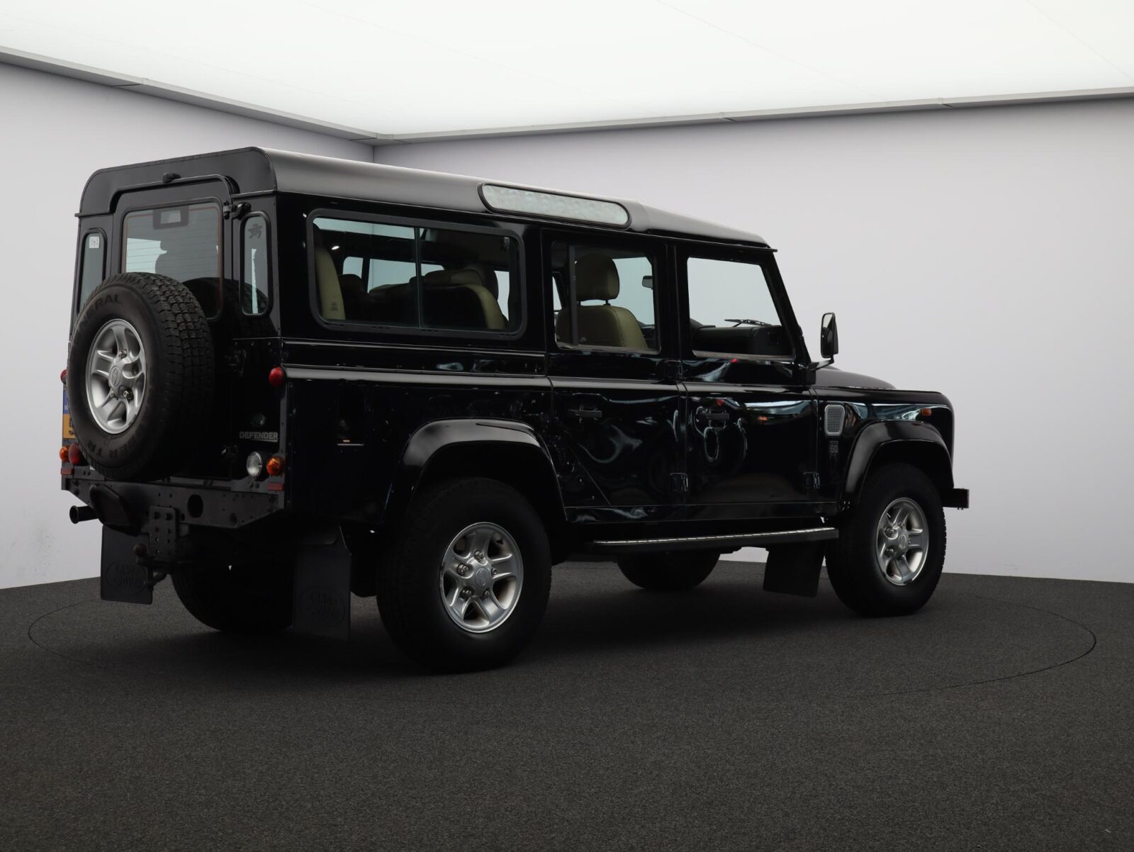 Land Rover Defender - Foto 2