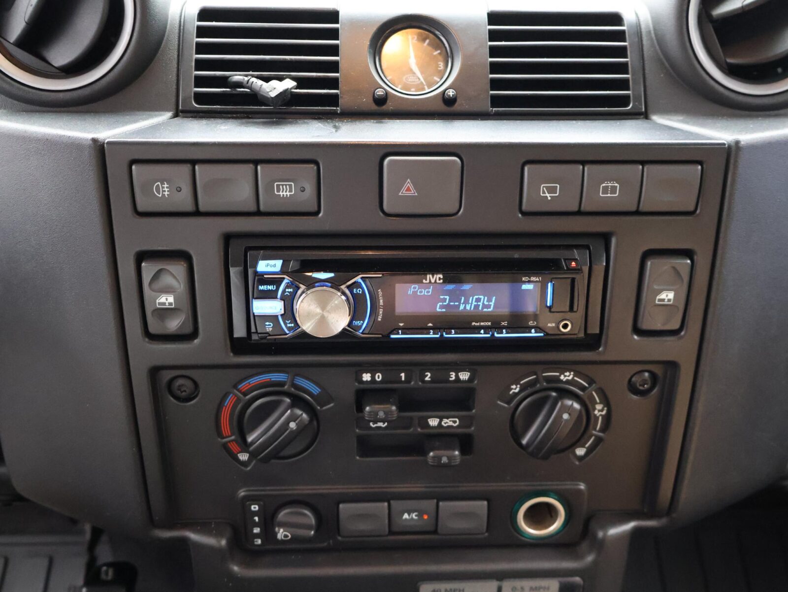Land Rover Defender - Foto 21