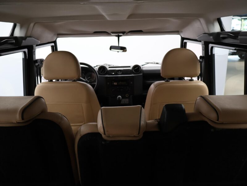 Land Rover Defender - Foto 5