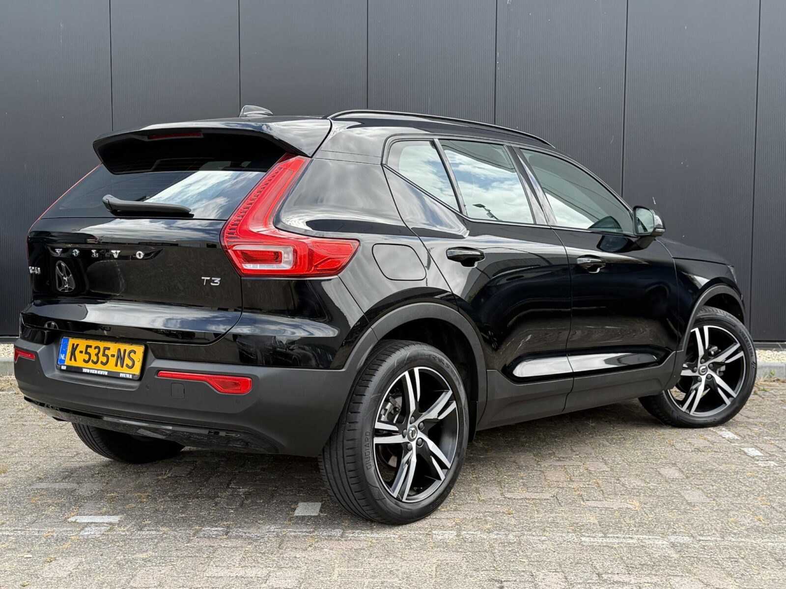 Volvo XC40 - Foto 4