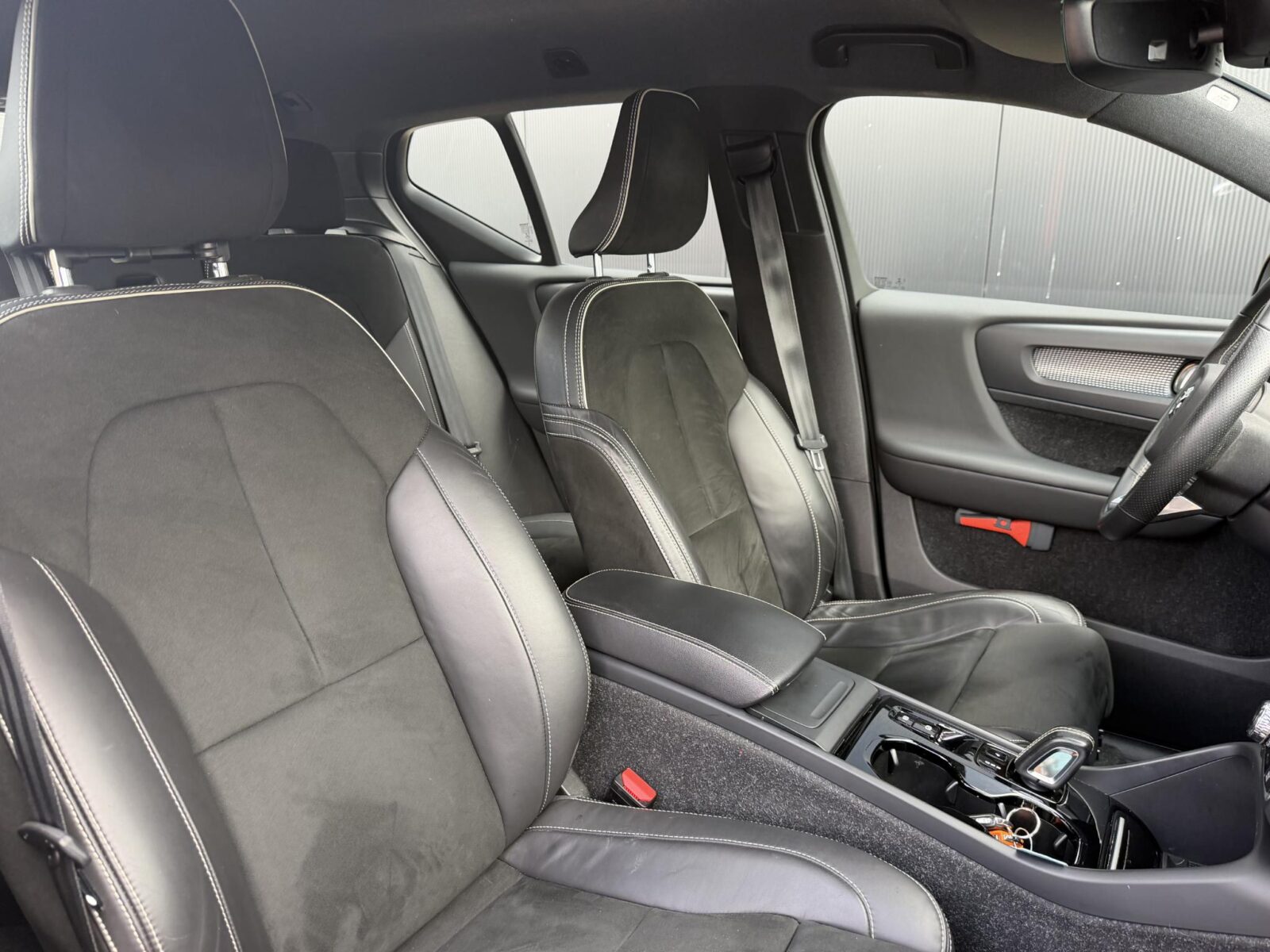 Volvo XC40 - Foto 6