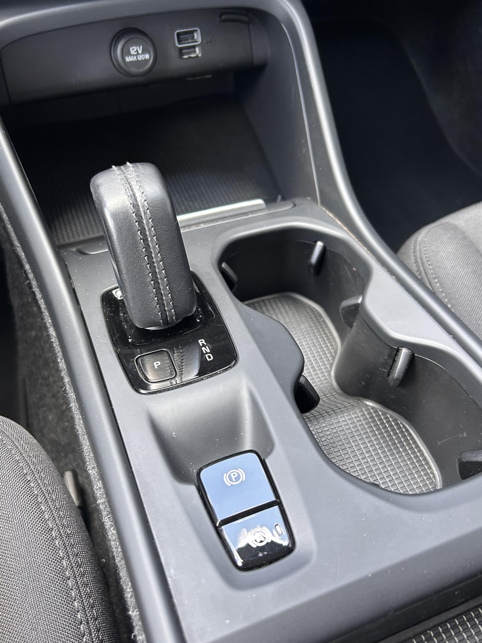 Volvo XC40 - Foto 13