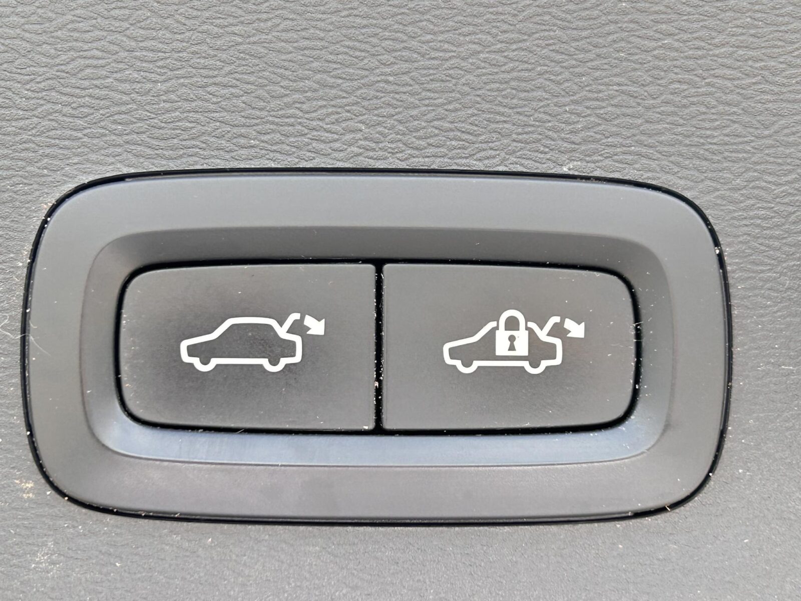Volvo XC40 - Foto 16