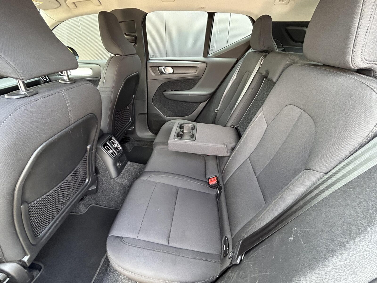 Volvo XC40 - Foto 8