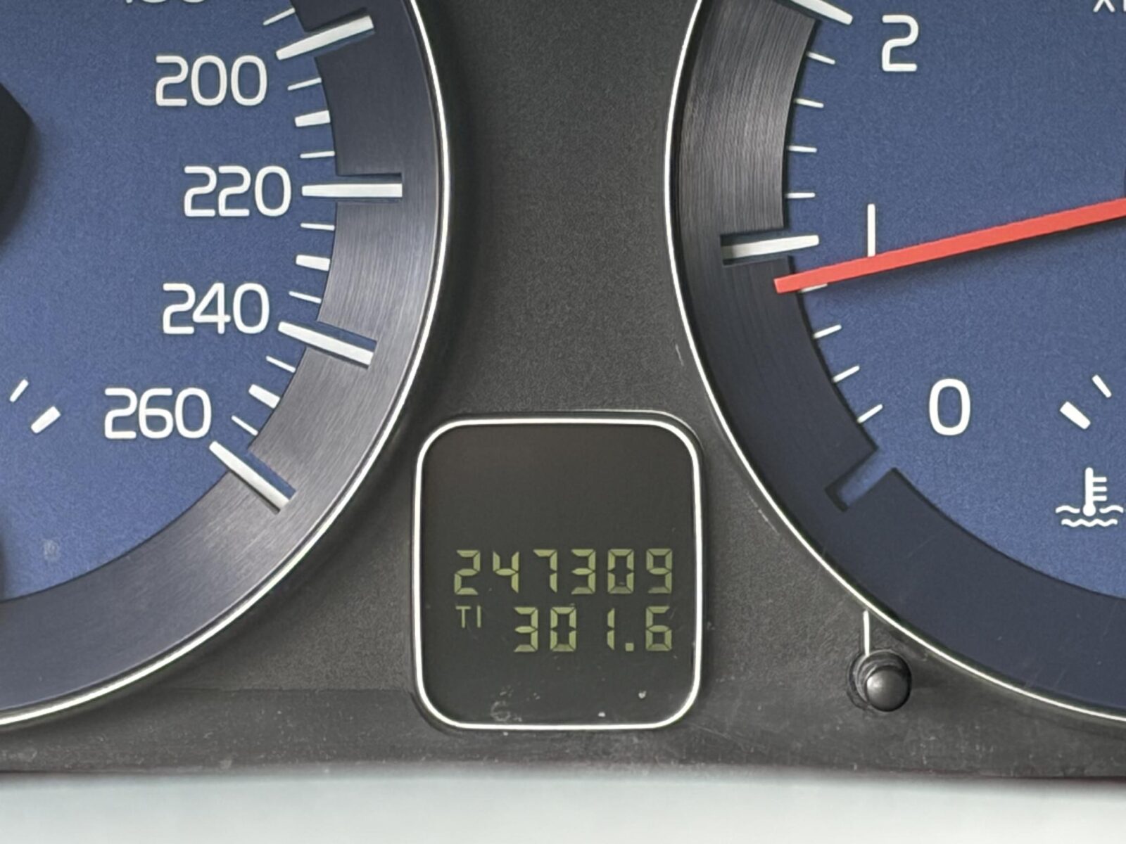 Volvo C30 - Foto 18