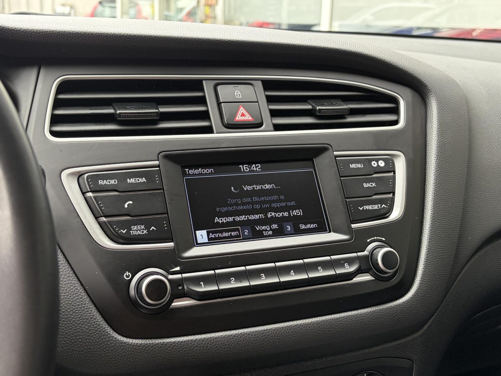 Hyundai i20 - Foto 24