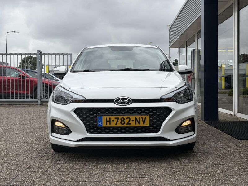 Hyundai i20 - Foto 5