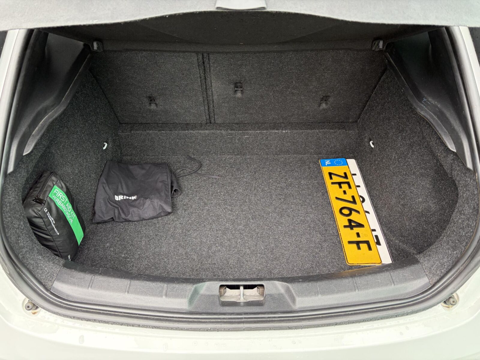 Volvo V40 - Foto 10