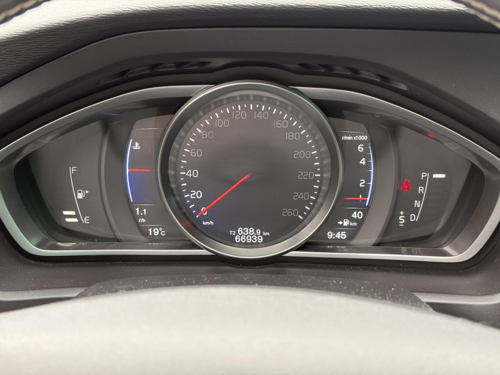 Volvo V40 - Foto 11