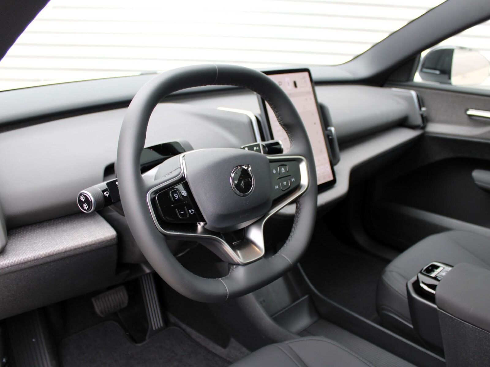 Volvo EX30 - Foto 11