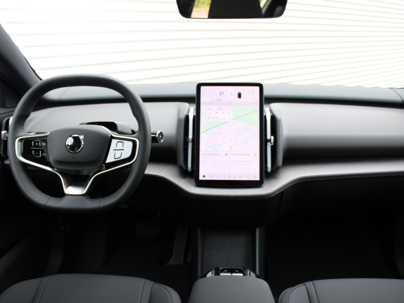 Volvo EX30 - Foto 18