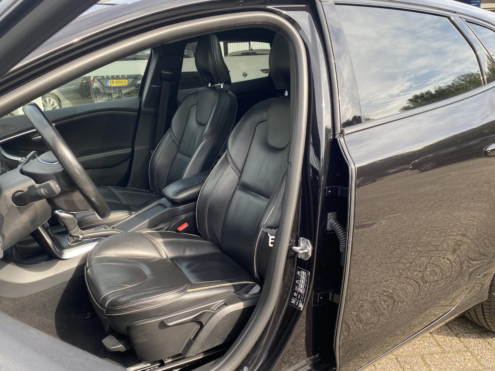 Volvo V40 - Foto 12