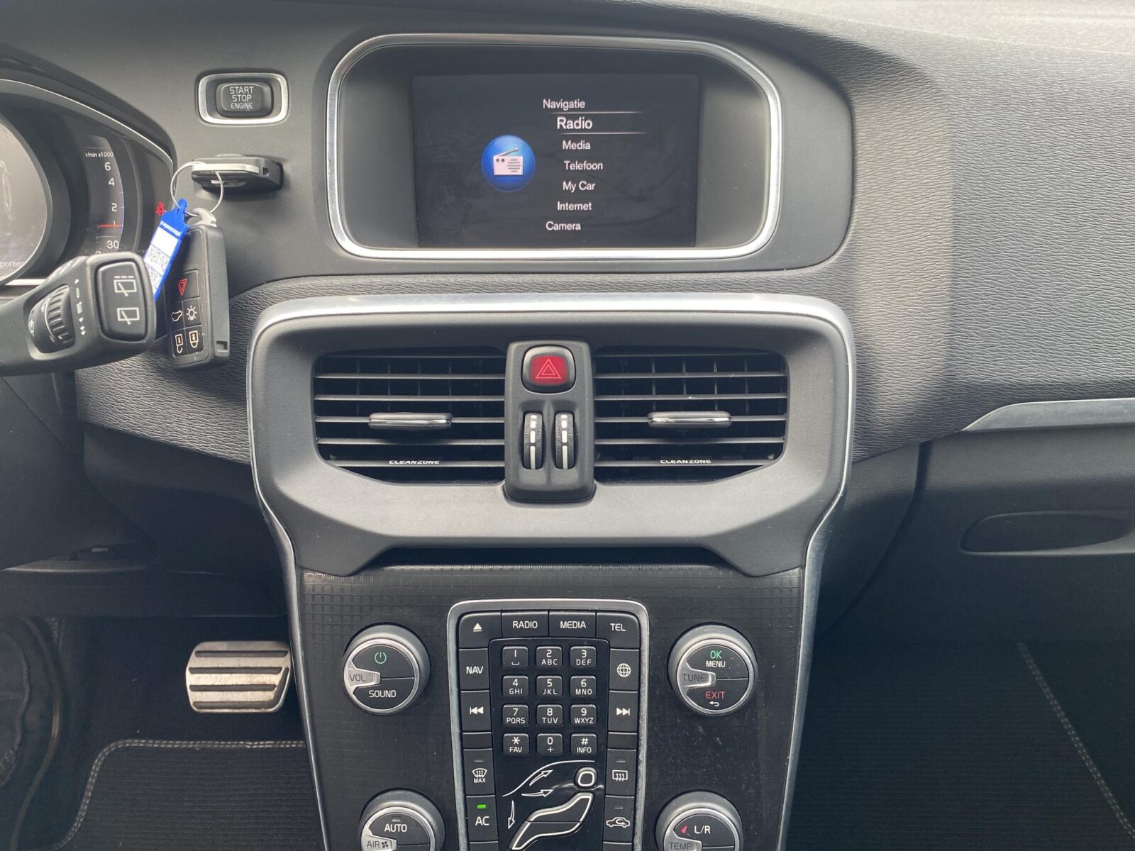 Volvo V40 - Foto 23