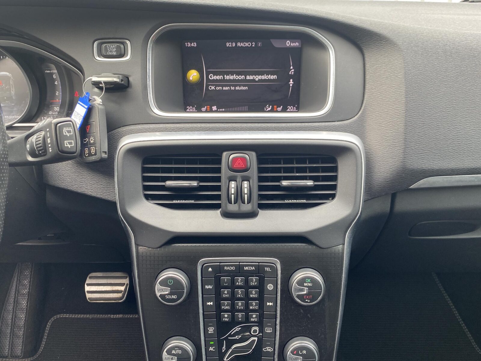 Volvo V40 - Foto 26